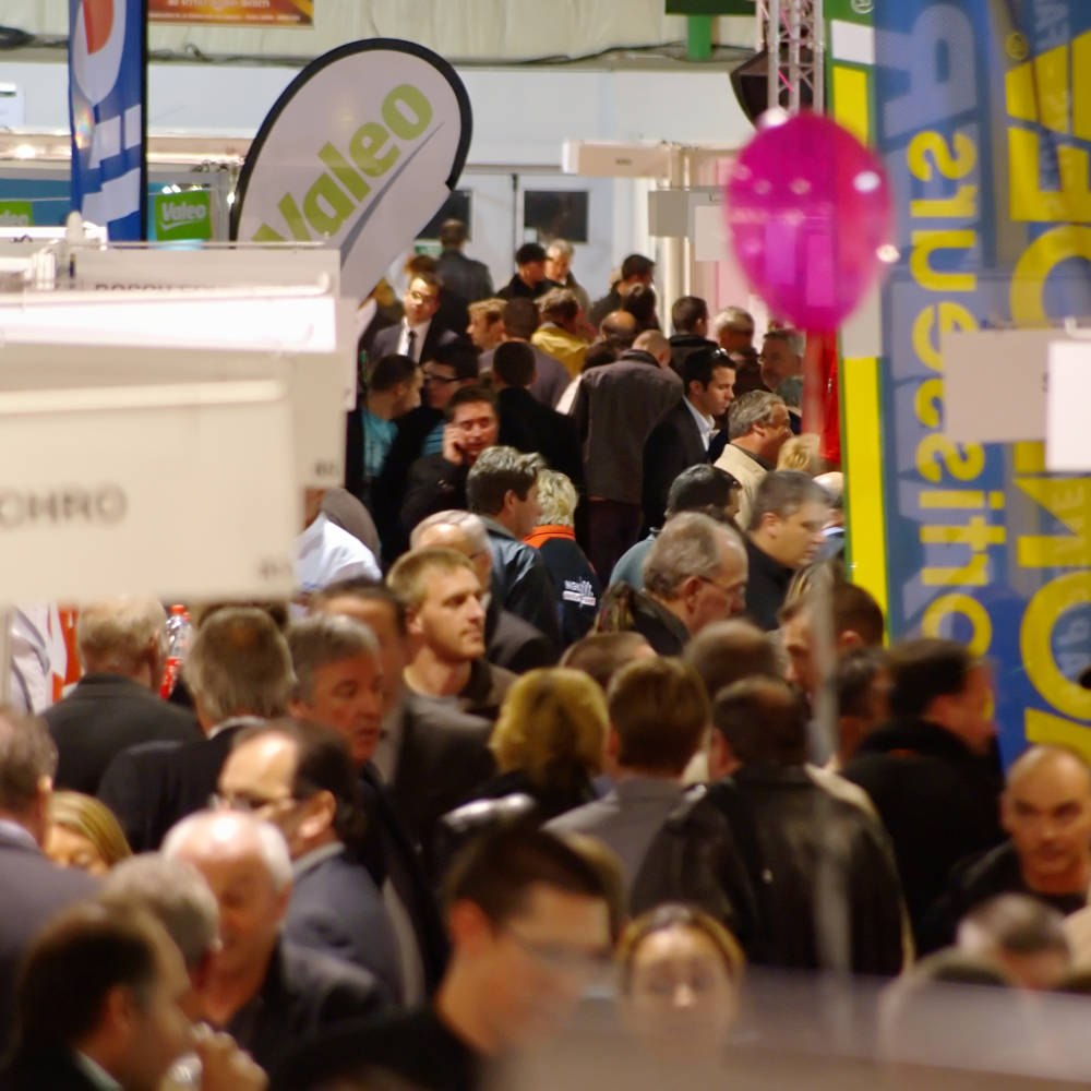 Ex0237 Réseau social professionnel